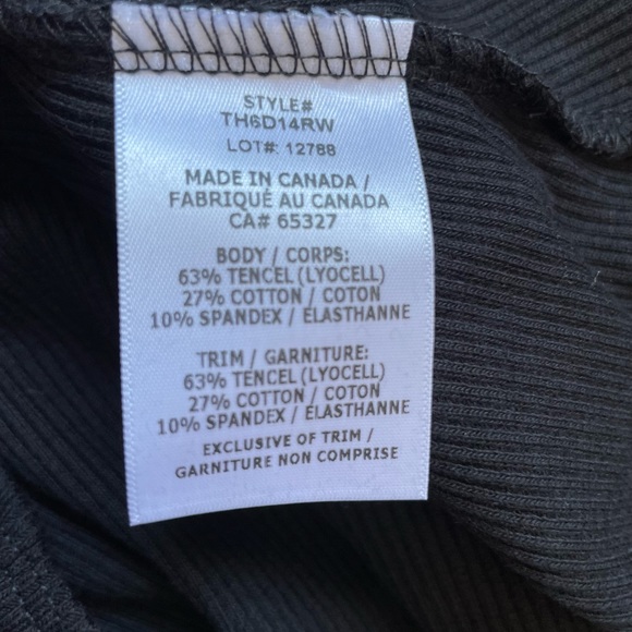 The Range Cross-Back Long Sleeve Crew Bodysuit in Jet Black size M - Picture 6 of 6